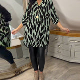 ALEXANDRA™ - Printed Loose-Fit Top