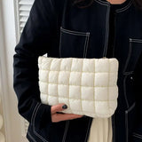 EMILY™ - Large Capacity Quilted Pouch Durable Zipper Travel Storage Bag