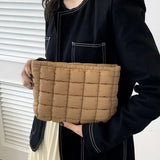 EMILY™ - Large Capacity Quilted Pouch Durable Zipper Travel Storage Bag